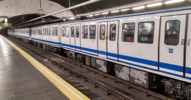 The 40 trains to be manufactured by CAF for line 1 of the Madrid metro will replace the 2000-A ‘Panda’ series. MIGUEL BUSTOS.