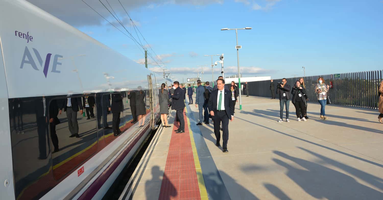 Transportes licita el proyecto de implementación del ancho estándar entre Alicante y San Isidro