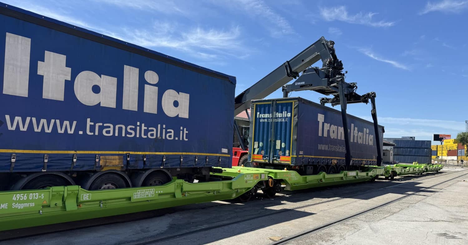Comienzan las pruebas de la autopista ferroviaria Madrid-Valencia