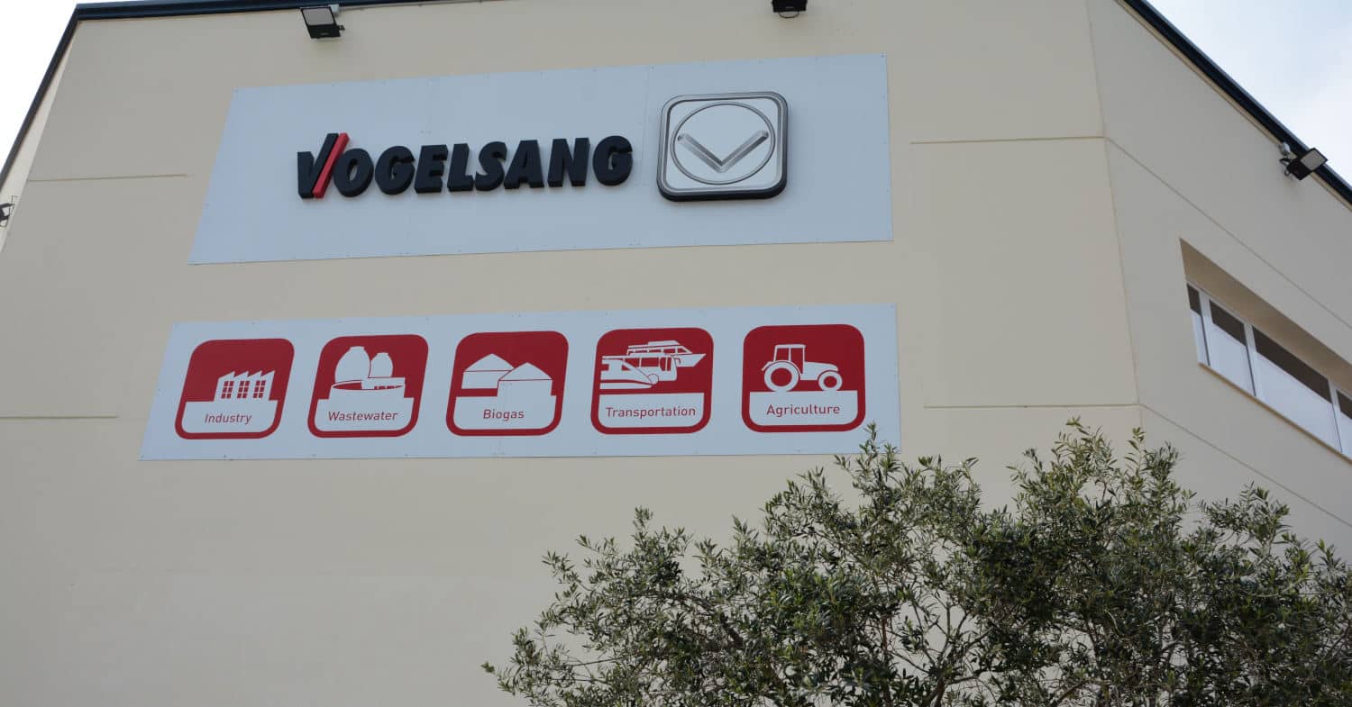 Vogelsang inaugura su factoría en Tarragona