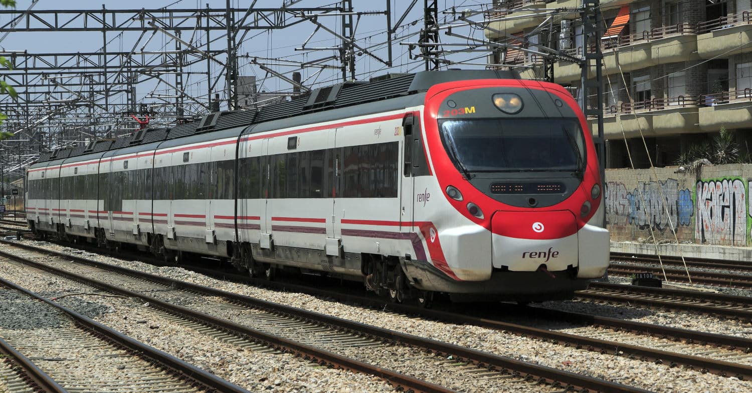 Óscar Puente aspira a implantar un billete único para el transporte público en 2026