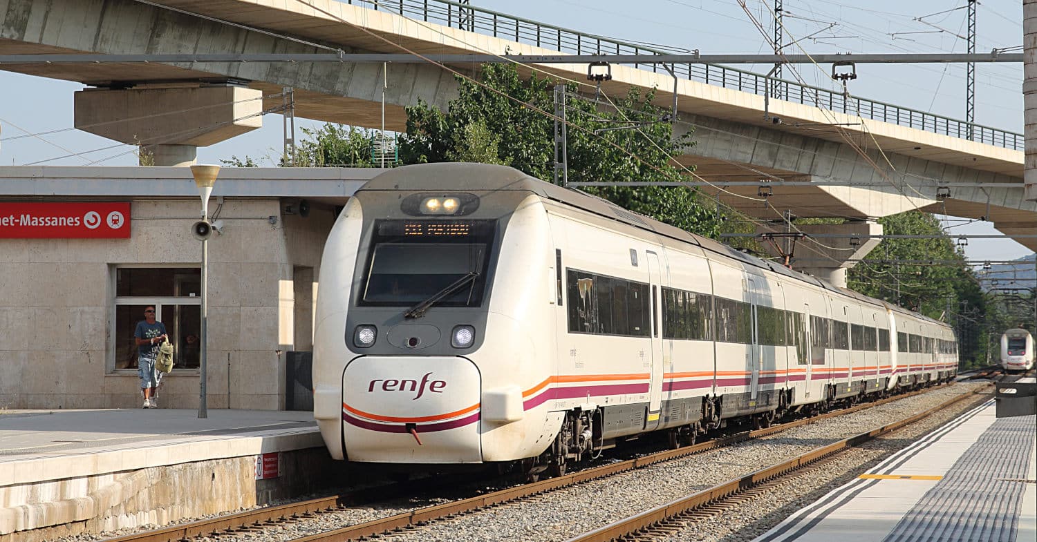 Mañana entra en vigor las ayudas al transporte y los abonos recurrentes