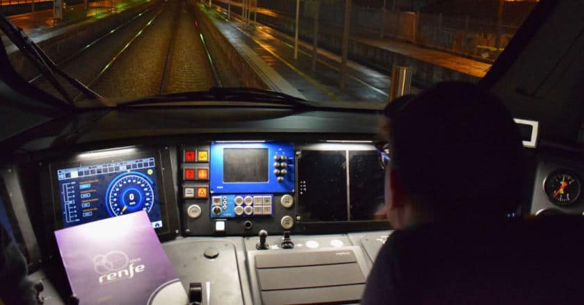 Renfe launches a public job offer for 550 train drivers