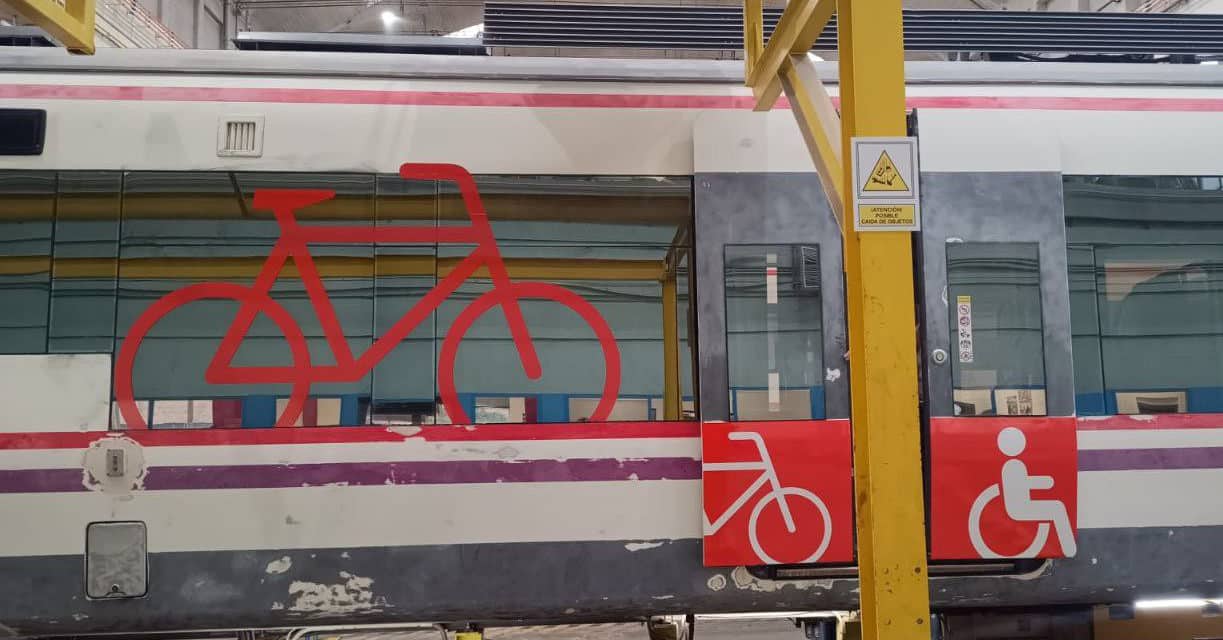 Renfe prepara un billete tren+bici para este verano