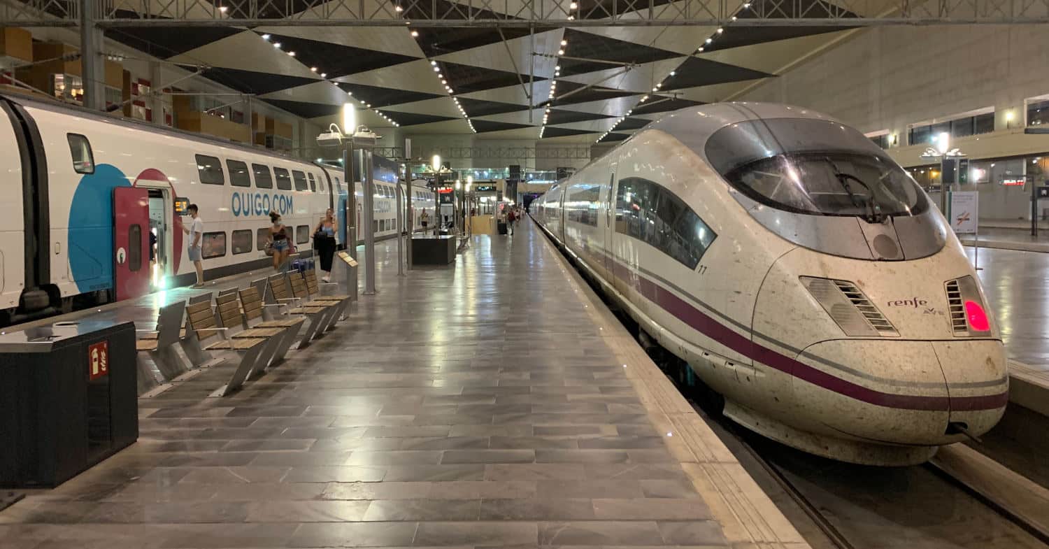 Ouigo y Renfe indemnizan a los viajeros del apagón y del incidente en la LAV andaluza