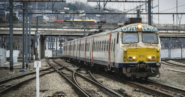 SNCB train near Namur station. NILS BEAUJOT-Unsplash.