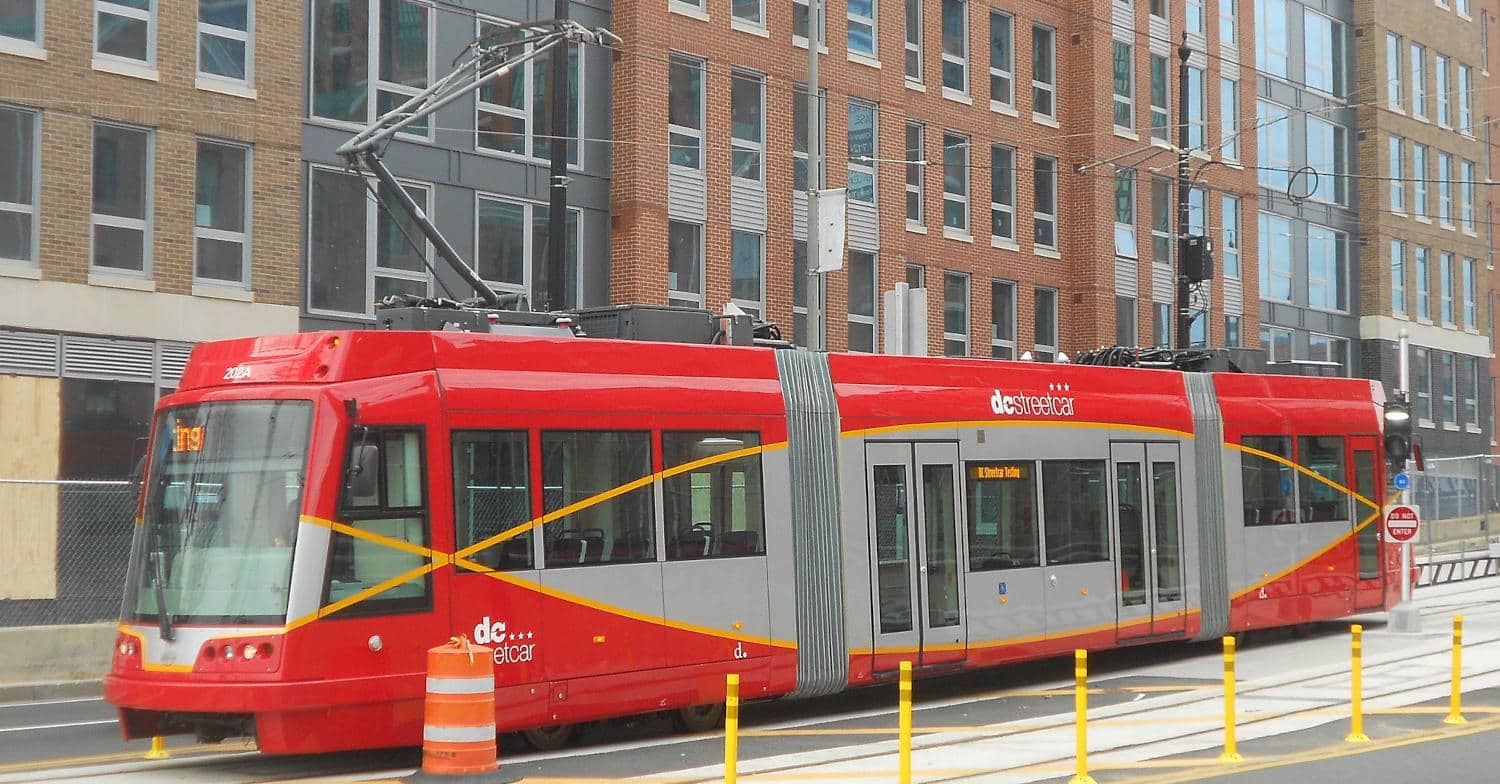 Washintgon DC plans to replace its modern tram with buses