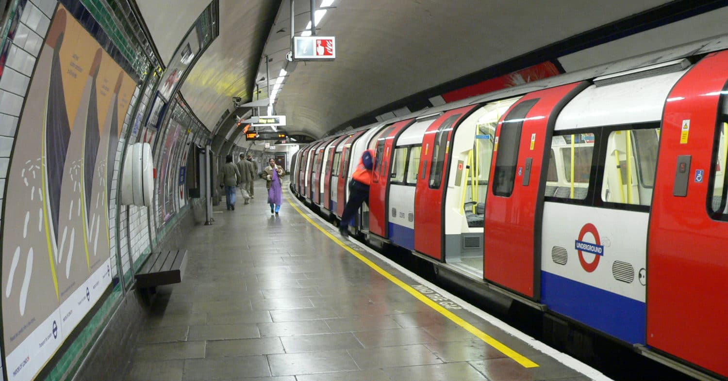 London Underground extends mobile coverage in its tunnels
