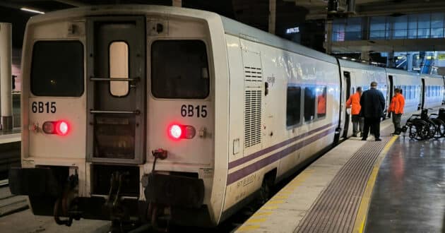 One of the compositions that will go to Leo Express, after finishing its last service in Spain © MIGUEL BUSTOS.