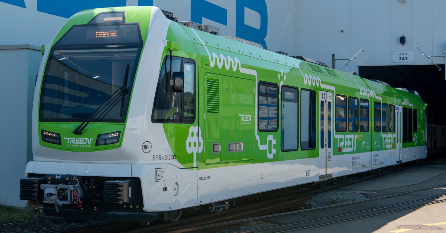 Stadler and FAL present Europe’s first battery-powered narrow gauge train