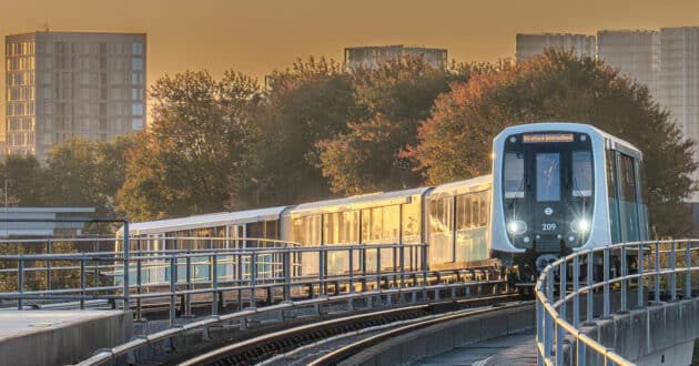First unit of the B23 series running on the Docklands Light Railway. © TFL.