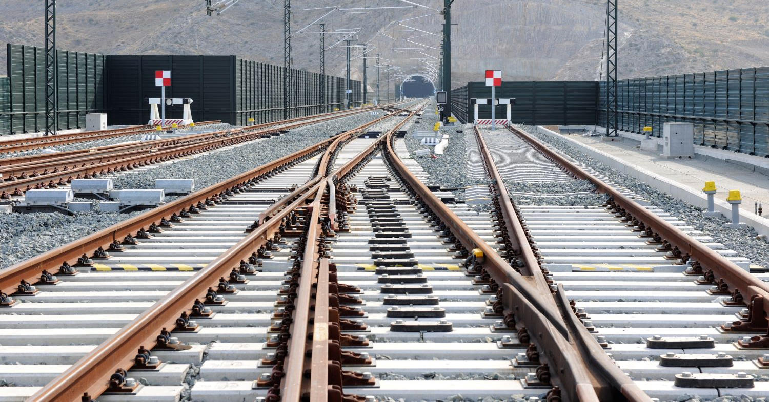 Adif AV calls for tenders for ultrasonic auscultation and profiling of high-speed track equipment