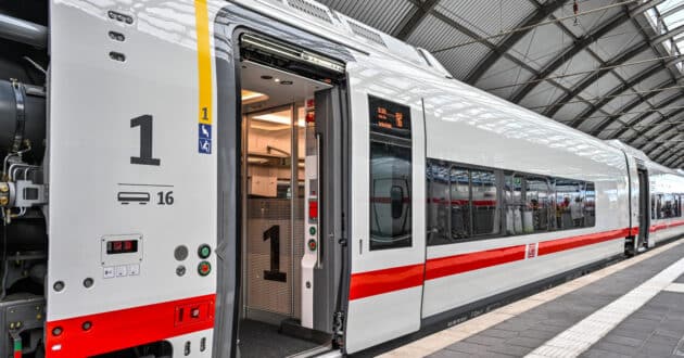 First class car of the new ICE L manufactured by Talgo for DB. © DEUTSCHE BAHN.