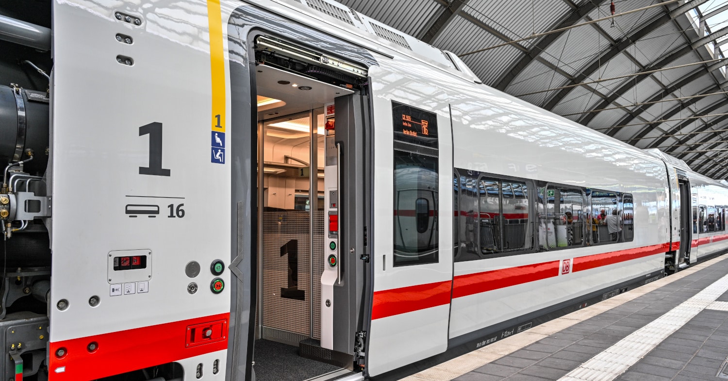 El consorcio vasco cierra la compra del 29,76% de Talgo