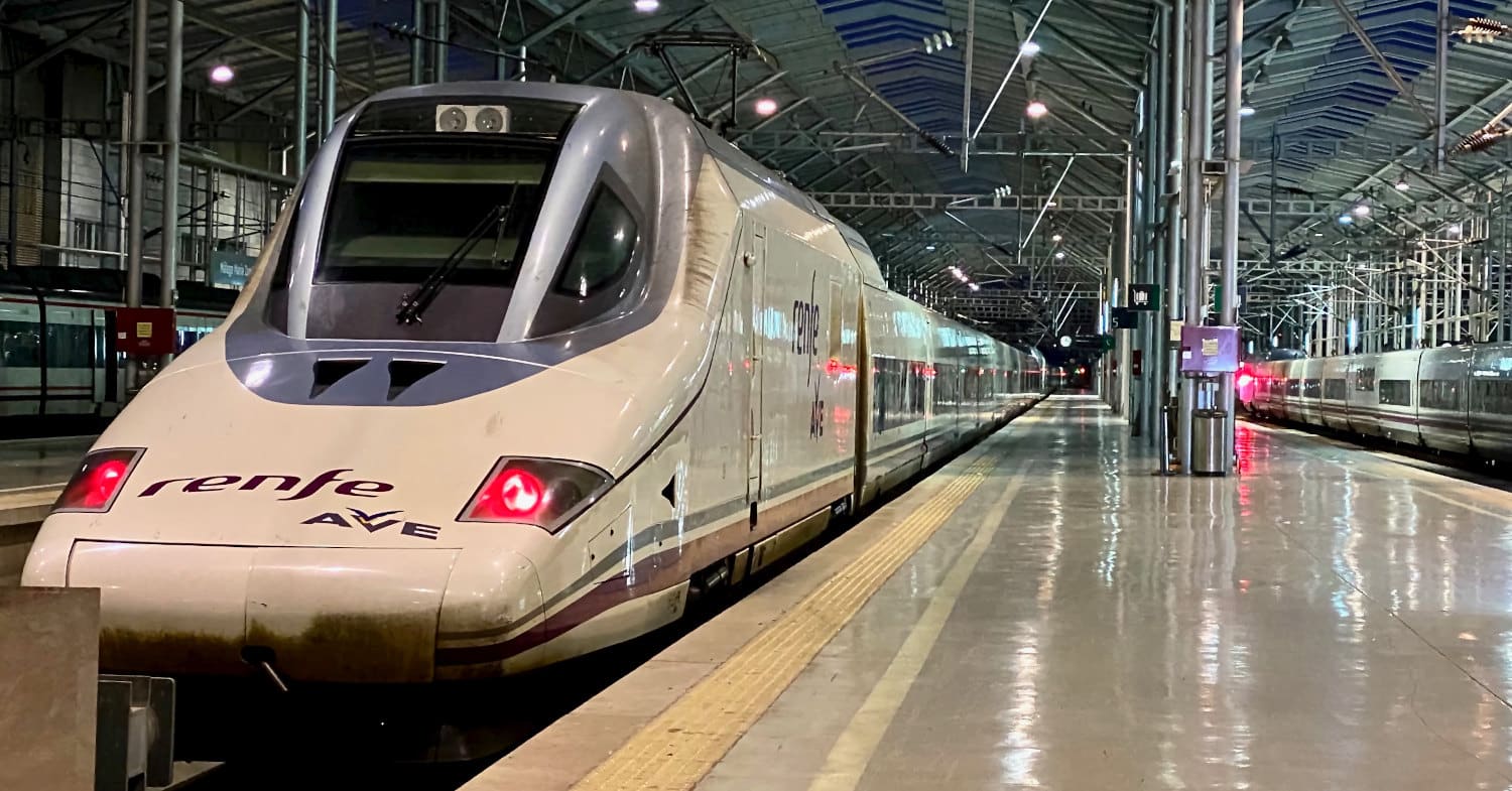 Los servicios comerciales de Renfe baten récord de viajeros en 2025