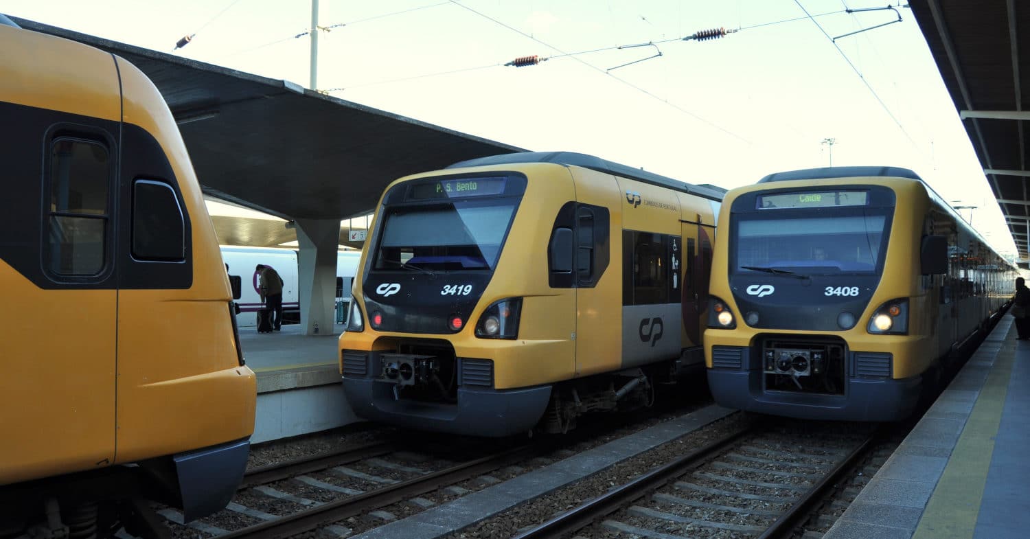 Barraqueiro and Transdev show interest in CP’s urban trains