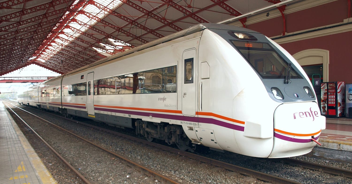 Renfe y Mitsubishi sellan acuerdo para mantener motores en Villaverde