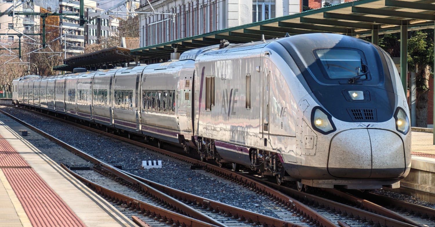 Renfe implanta el Sistema de Medición de Energía en la serie 106