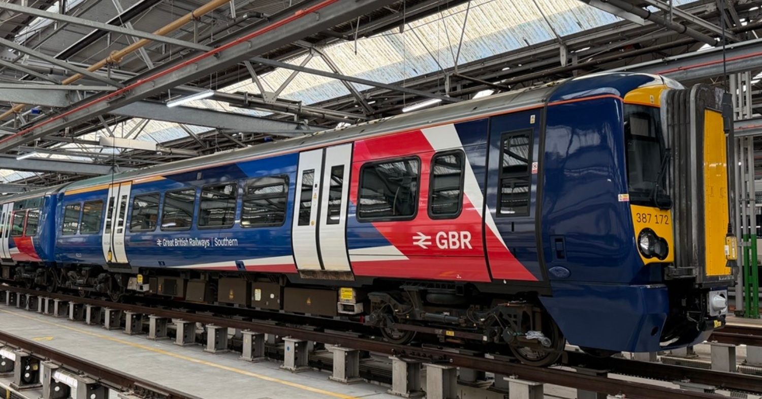 Presentan el primer tren con la librea de Great British Railways