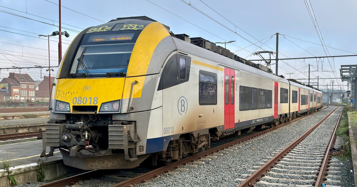 Four killed as bus drives through level crossing barriers