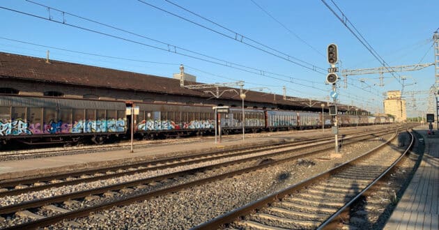 Casetas station, one of the points that will be affected by the track renewal (CC BY SA) ROBOT8A-Wikimedia Commons. Cropped image.