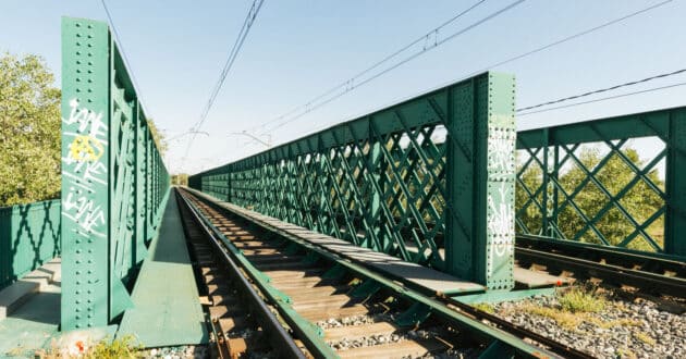 Metal bridge over the River Jarama on the 300 conventional line. © TREN DE LA FRESA-FFE.