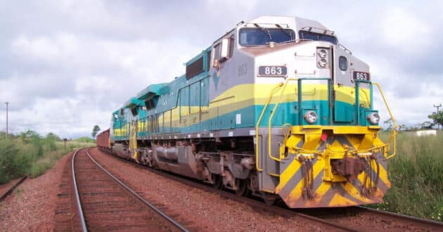 Tren minero de Estrada de Ferro Carajás. (CC BY SA) FERNANDO SANTOS CUNHA FILHO-Wikimedia Commons. Imagen recortada.