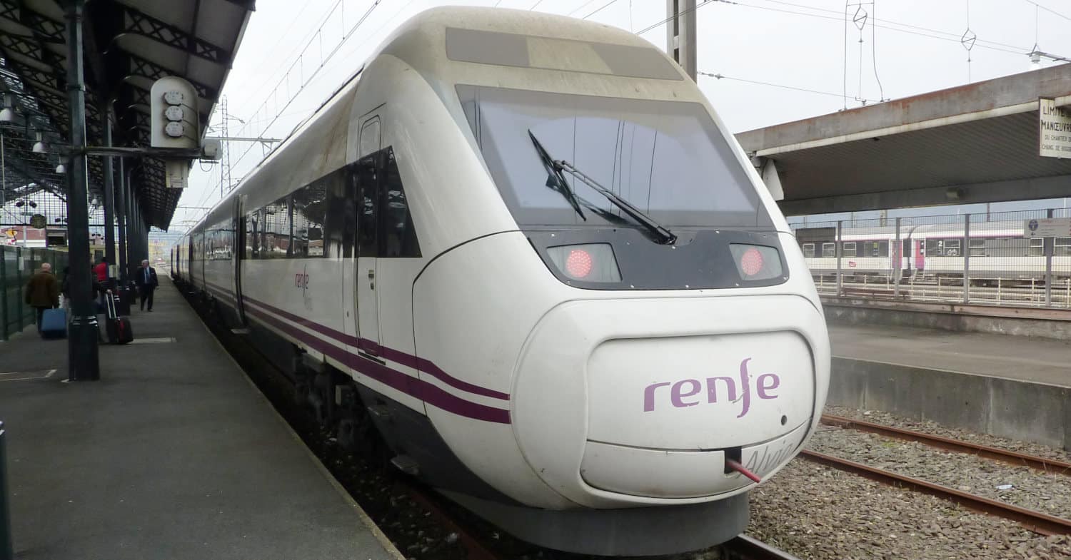 A Renfe Cercanías chegará a Hendaye e os TGV regressarão a Irún