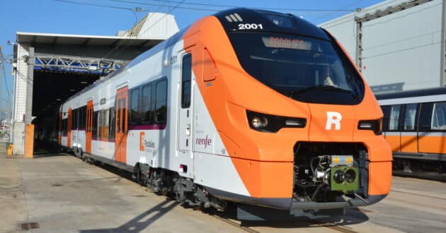 A 452-001 da Renfe durante a sua apresentação na fábrica da Alstom em Santa Perpétua. © MIGUEL BUSTOS.