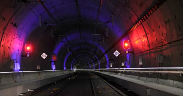 Interior del túnel Atocha-Chamartín para trenes de alta velocidad. © ADIF.