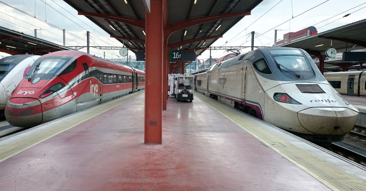 Renfe estuda um recurso contencioso-administrativo contra a decisão da CNMC sobre as oficinas
