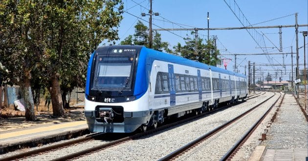 Tren SFE 400, fabricado por CRRC, similar a los que se usarán en el tren a Melipilla. © EFE TRENES DE CHILE.